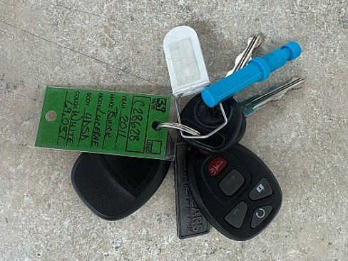 Used 2011 Buick Lucerne CXL w/ Driver Confidence Package image 27