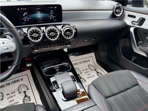 Used 2020 Mercedes-Benz A 220 image 39