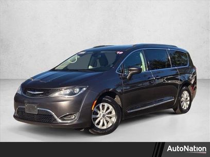 Used 2019 Chrysler Pacifica Touring-L