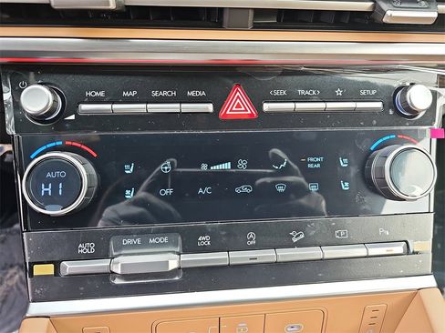 New 2026 Hyundai Santa Fe Calligraphy image 25