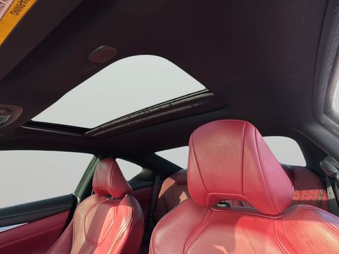 Used 2018 INFINITI Q60 Red Sport 400 w/ Pro Active Package AWD/4WD image 25