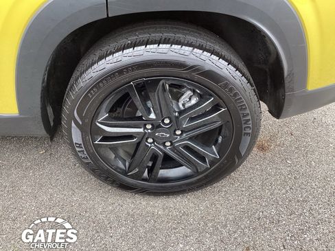 Used 2025 Chevrolet Trax ACTIV w/ Driver Confidence Package FWD image 30