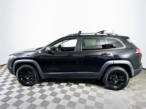 Used 2019 Jeep Cherokee Trailhawk w/ Comfort/Convenience Group AWD/4WD image 4