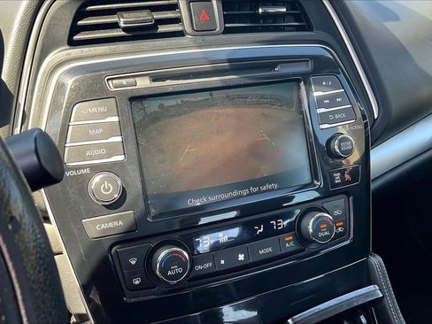 Used 2020 Nissan Maxima 3.5 SV image 21