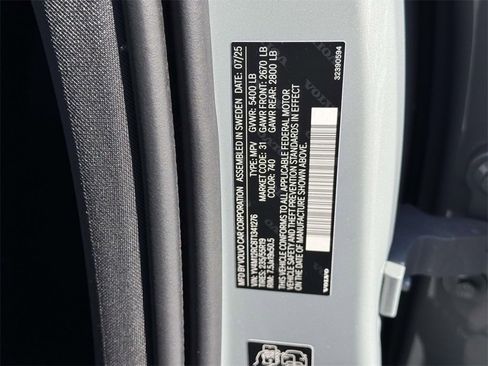 Certified 2026 Volvo XC60 B5 Plus w/ Climate Package image 16