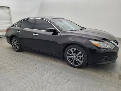 Used 2018 Nissan Altima 2.5 SR w/ SR Special Edition FWD image 11