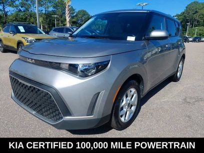 Used 2025 Kia Soul LX w/ LX Technology Package