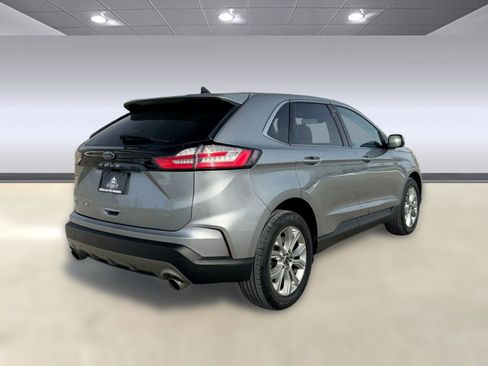 Used 2024 Ford Edge Titanium image 8
