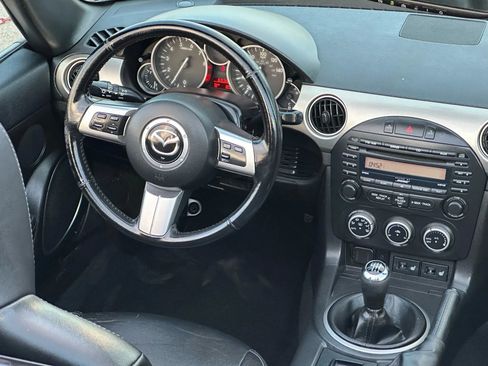 Used 2012 MAZDA MX-5 Miata Grand Touring w/ Premium Pkg image 31