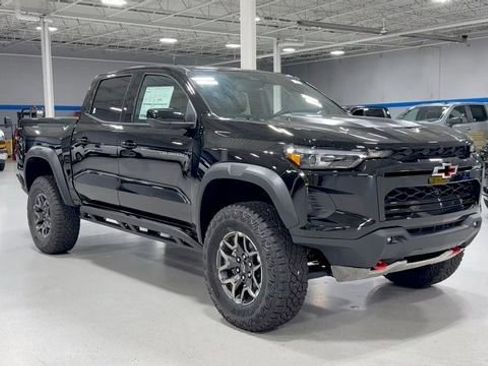 New 2026 Chevrolet Colorado ZR2 w/ Technology Package image 2