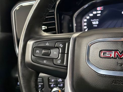 Used 2025 GMC Sierra 1500 SLT image 23