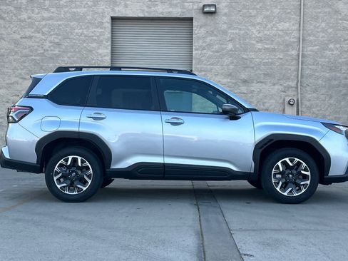 New 2026 Subaru Forester Premium image 2