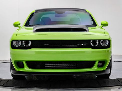 Used 2023 Dodge Challenger SRT Hellcat Redeye image 32