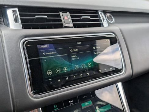 Used 2019 Land Rover Range Rover Sport HST image 24