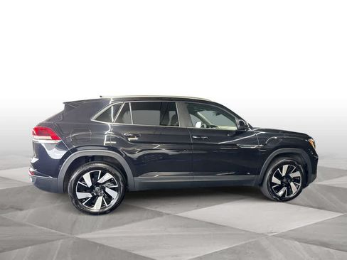 Used 2026 Volkswagen Atlas Cross Sport SE FWD image 9