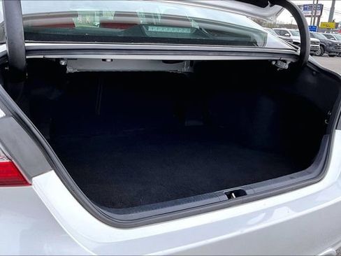 Used 2020 Toyota Camry XSE image 30