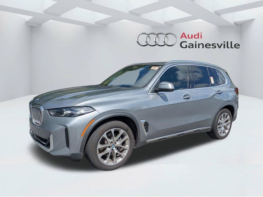 Used 2024 BMW X5 sDrive40i w/ Parking Assistance Package RWD image 11