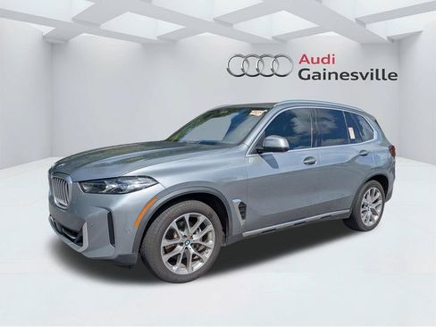 Used 2024 BMW X5 sDrive40i w/ Parking Assistance Package RWD image 11