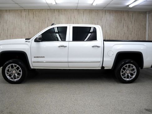 Used 2018 GMC Sierra 1500 SLT w/ SLT Premium Package image 5