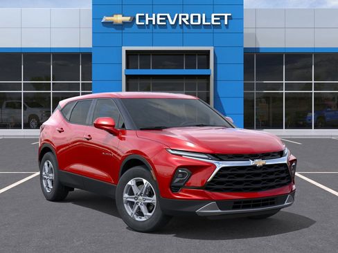 New 2026 Chevrolet Blazer LT w/ LPO, Floor Liner Package image 7