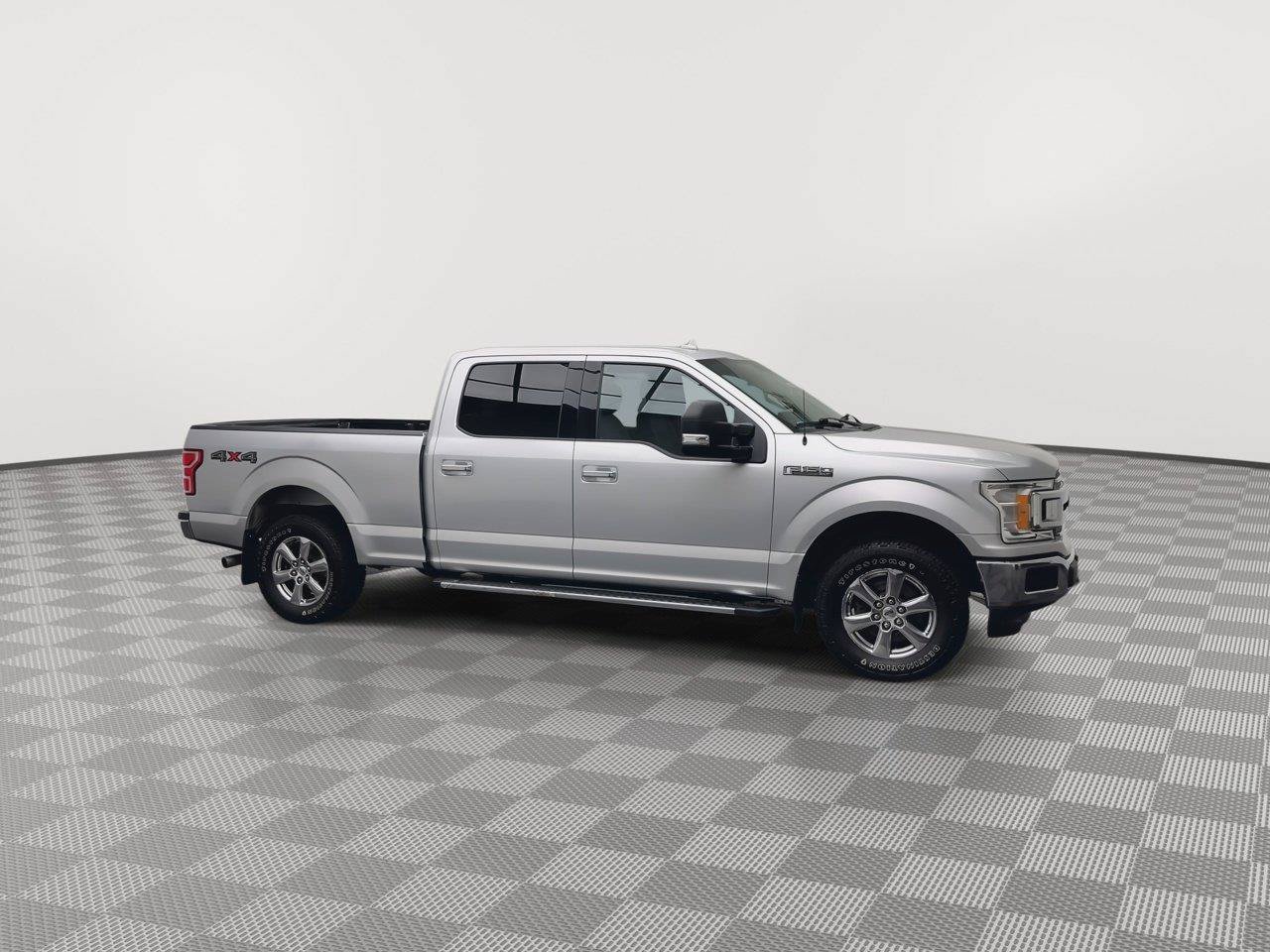Used 2018 Ford F150 XLT w/ Equipment Group 302A Luxury AWD/4WD image 42