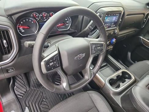 Used 2021 Chevrolet Silverado 1500 LT Trail Boss w/ Convenience Package II image 10