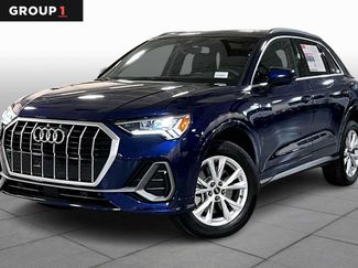 Certified 2025 Audi Q3 2.0T Premium w/ Convenience Package video 1
