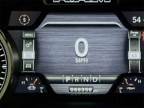 Certified 2022 RAM 2500 Big Horn w/ Level A Equipment Group image 12