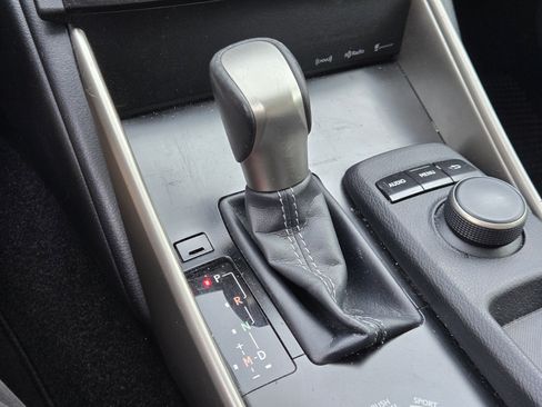 Used 2014 Lexus IS 250 RWD image 20