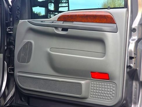 Used 2002 Ford F350 4x4 Crew Cab Super Duty image 24