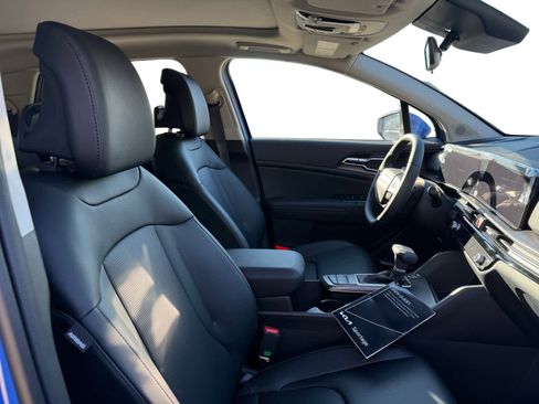 New 2026 Kia Sportage EX image 15