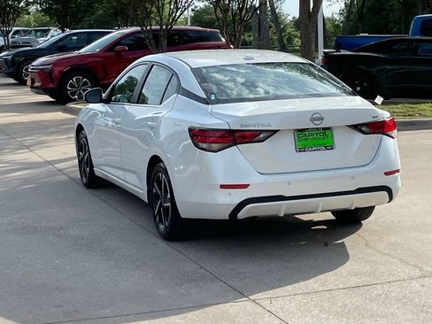 Used 2024 Nissan Sentra SV FWD image 4