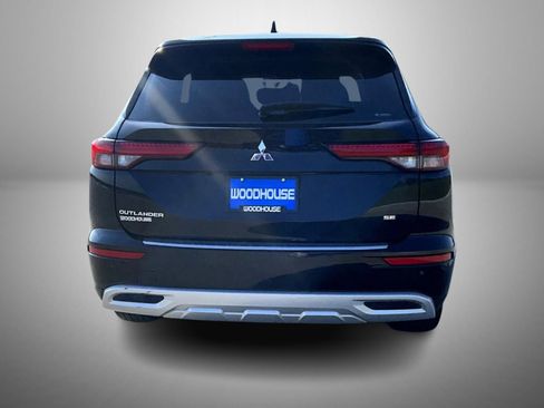Used 2022 Mitsubishi Outlander SE image 6