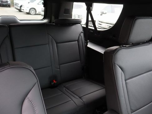 New 2026 GMC Yukon XL Denali w/ LPO, Floor Liner Package AWD/4WD image 26
