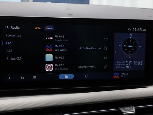 Certified 2025 Hyundai Tucson SE image 2