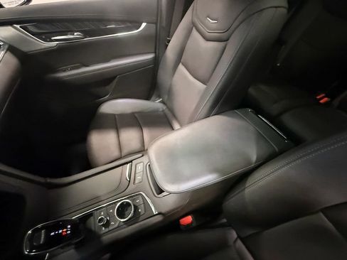 Used 2024 Cadillac XT6 Premium Luxury image 87