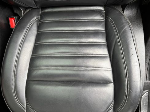 Used 2017 Alfa Romeo Giulia Ti w/ TI Lusso Light Wood Package image 12