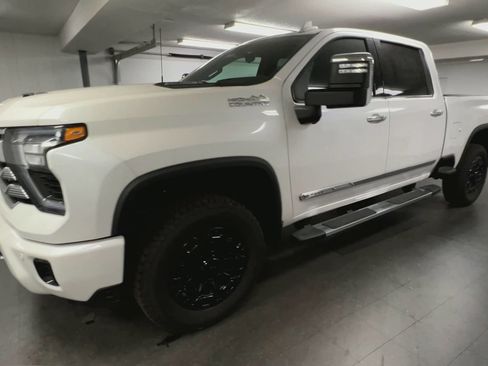 New 2025 Chevrolet Silverado 2500 High Country w/ Technology Package image 40