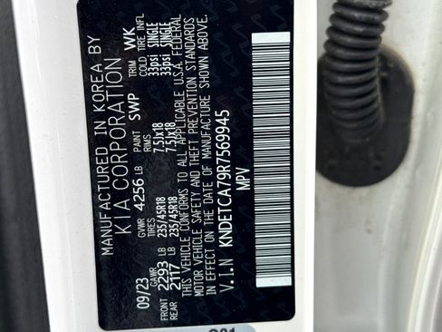 Certified 2024 Kia Seltos SX w/ SX Sunroof Package image 29