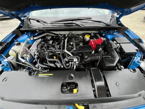 Used 2025 Nissan Sentra SV FWD image 27