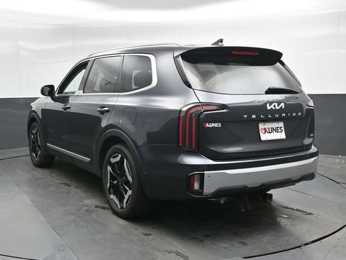Used 2023 Kia Telluride EX AWD/4WD image 9