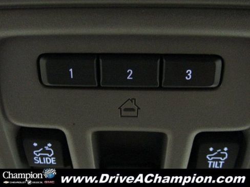 Used 2022 GMC Sierra 1500 SLT w/ SLT Premium Plus Package image 47