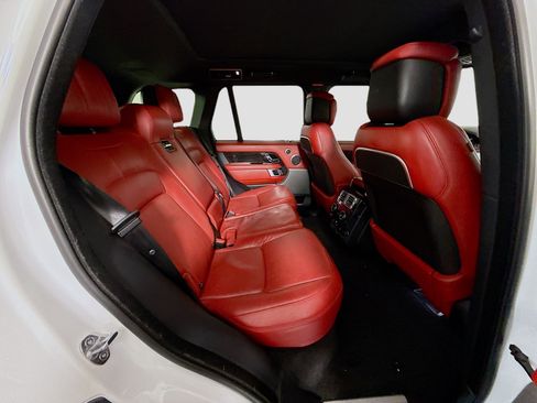 Used 2020 Land Rover Range Rover Autobiography image 27
