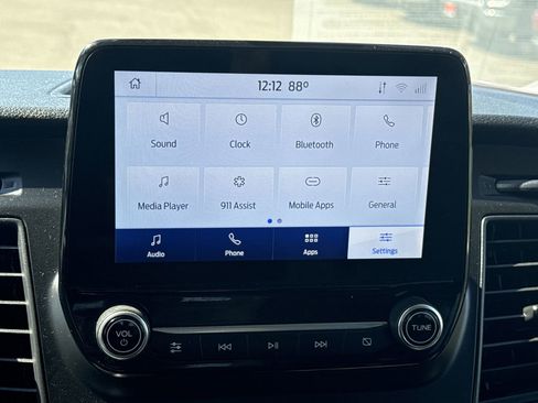 Used 2020 Ford Transit 150 XL image 12