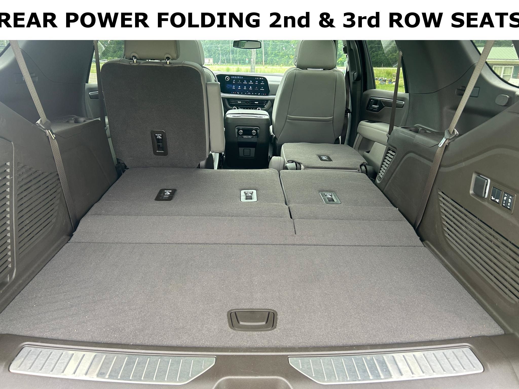 Used 2025 Chevrolet Tahoe Z71 w/ Comfort Package AWD/4WD image 24