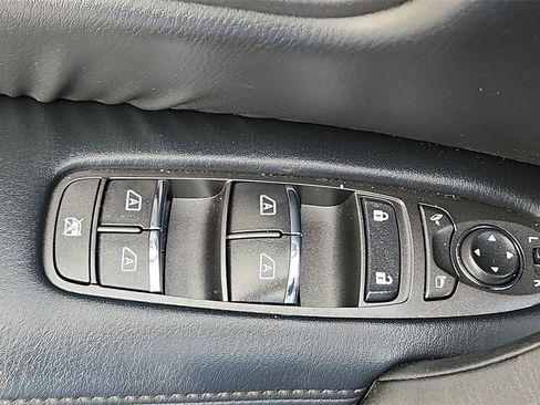 Used 2024 Nissan Armada SL w/ Cargo Package image 17