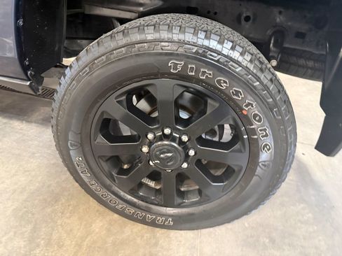 Used 2024 RAM 2500 Big Horn w/ Night Edition image 33