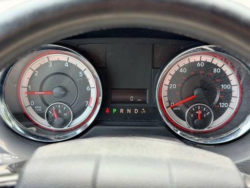 Used 2017 Dodge Grand Caravan SXT FWD image 9