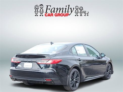 New 2026 Toyota Camry Hybrid image 4