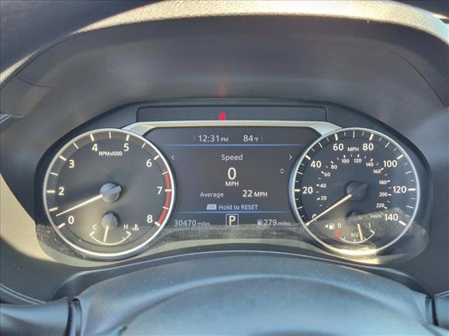 Used 2025 Nissan Altima 2.5 SV FWD image 14